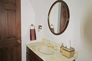 100 Worthington Oaks Dr, Creve Coeur, MO 63141 - Photo 21