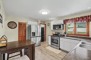 539 Golden Valley Dr, Unincorporated, MO 63129 - Photo 15