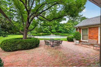 1233 Royal Glen Drive, Town and Country, MO 63131 - Photo 65