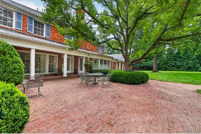 1233 Royal Glen Drive, Town and Country, MO 63131 - Photo 67