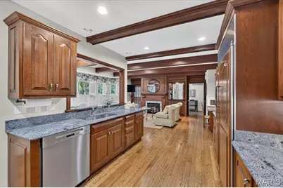 1233 Royal Glen Drive, Town and Country, MO 63131 - Photo 23
