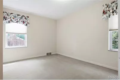 16 Glenhaven Drive, Glendale, MO 63122 - Photo 23