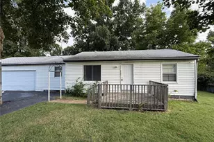 4105 Faredale Ln, Saint Charles, MO 63304 - Photo 1