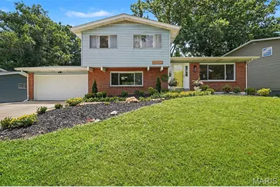 1210 Miremont Drive, Manchester, MO 63011 - Photo 1