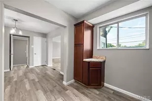 4349 Kay Ln, Saint Louis, MO 63123 - Photo 11