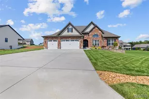 221 Windrose Ln, Troy, MO 63379 - Photo 1