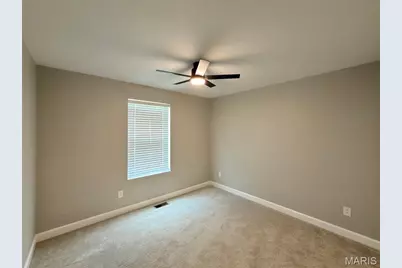 240 Cherrywood Parc Drive, O'Fallon, MO 63368 - Photo 11