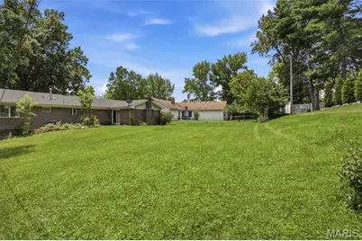 1001 Bridgeport Drive, Ellisville, MO 63011 - Photo 11