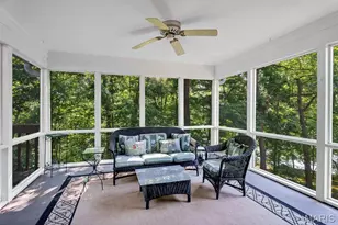 2344 Camberwell Dr, Des Peres, MO 63131 - Photo 11