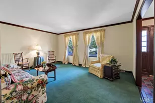 2344 Camberwell Dr, Des Peres, MO 63131 - Photo 5