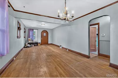 7626 Fairham Avenue, University City, MO 63130 - Photo 5