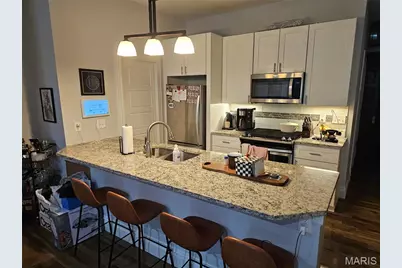 1832 Russell Boulevard, Saint Louis, MO 63104 - Photo 3