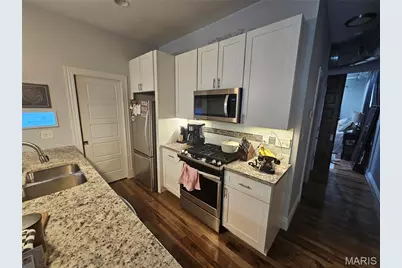 1832 Russell Boulevard, Saint Louis, MO 63104 - Photo 5