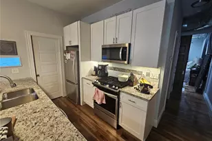 1832 Russell Blvd, Saint Louis, MO 63104 - Photo 5