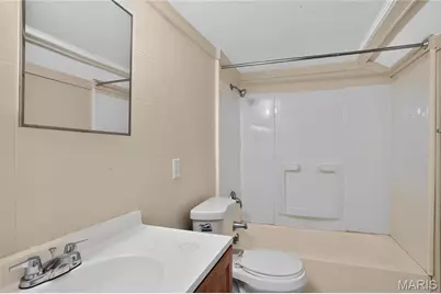 16 Miller Place, Saint Louis, MO 63135 - Photo 13