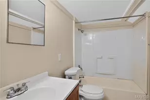 16 Miller Pl, Saint Louis, MO 63135 - Photo 13