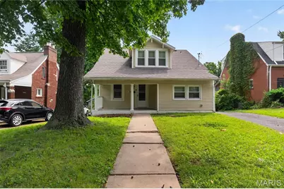 16 Miller Place, Saint Louis, MO 63135 - Photo 1
