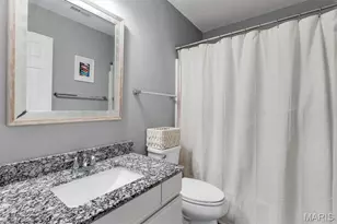8912 Eager Rd, Brentwood, MO 63144 - Photo 11
