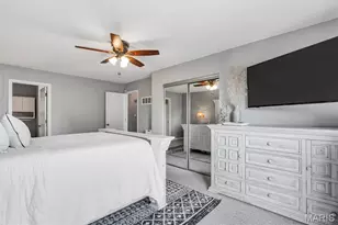 8912 Eager Rd, Brentwood, MO 63144 - Photo 9