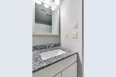 8912 Eager Road, Brentwood, MO 63144 - Photo 13