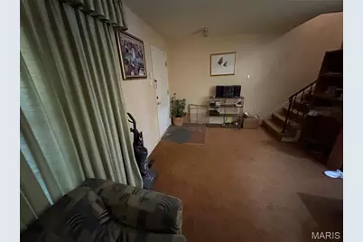 8809 Santa Bella Drive, Hazelwood, MO 63042 - Photo 3
