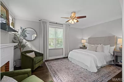 5444 Tholozan Avenue, Saint Louis, MO 63109 - Photo 13