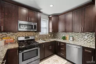 5444 Tholozan Ave, Saint Louis, MO 63109 - Photo 25