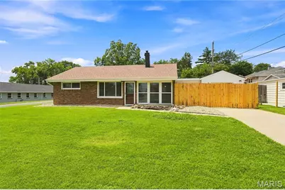 454 Sylvan Springs Road, Saint Louis, MO 63125 - Photo 1