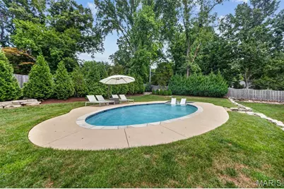 27 Ellsworth Lane, Ladue, MO 63124 - Photo 35