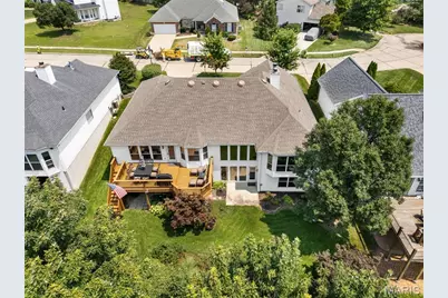 752 Hawk Run Drive, O'Fallon, MO 63368 - Photo 3