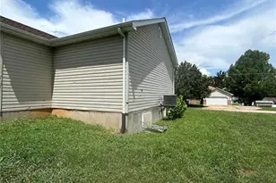 1149 Riverwoods Dr, Desloge, MO 63628 - Photo 23