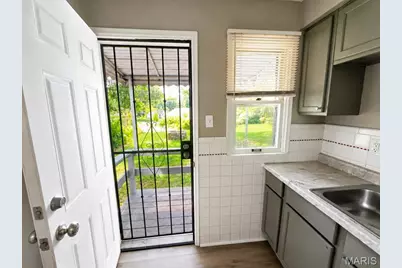 [Address not provided], Saint Louis, MO 63137 - Photo 7