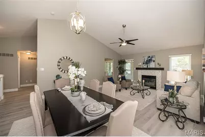 842 Braefield Court, Chesterfield, MO 63017 - Photo 5