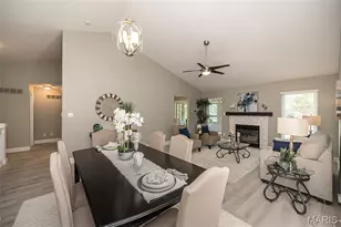 842 Braefield Ct, Chesterfield, MO 63017 - Photo 5