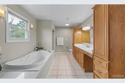 538 Spring Lake Lane, Bourbon, MO 65441 - Photo 35