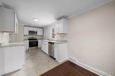 3804 Melba Place, Saint Louis, MO 63121 - Photo 9