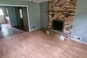 655 Eldon Dr, Bismarck, MO 63624 - Photo 9