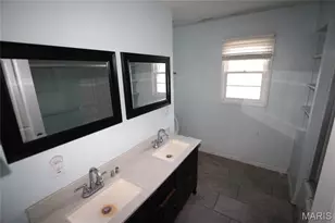408 7th St, Farmington, MO 63640 - Photo 9