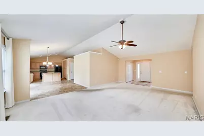 1516 Hibernation Hollow, Wentzville, MO 63385 - Photo 5