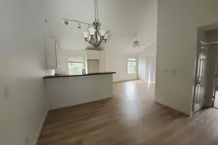 1101 Arbor Creek Dr, Saint Louis, MO 63122 - Photo 5