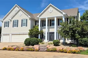 1517 Indian Hill Ln, Ballwin, MO 63021 - Photo 1