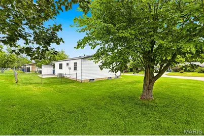 2263 McKelvey Road, Maryland Heights, MO 63043 - Photo 25