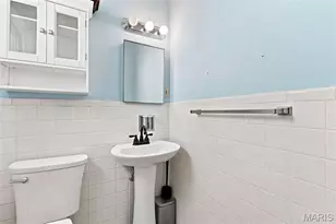 2263 McKelvey Rd, Maryland Heights, MO 63043 - Photo 11