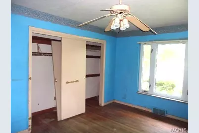 8 Price Meadows Drive, Saint Louis, MO 63132 - Photo 5