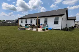 315 Late Harvest Dr, Wright City, MO 63390 - Photo 9