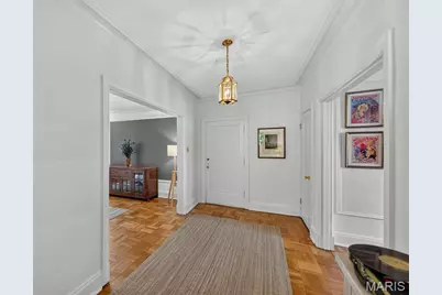 7525 Buckingham Drive #2N, Saint Louis, MO 63105 - Photo 11