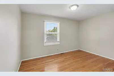 3665 Santiago Drive, Florissant, MO 63033 - Photo 11