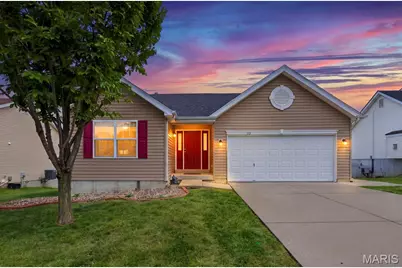 212 Limerick Avenue, Wentzville, MO 63385 - Photo 1