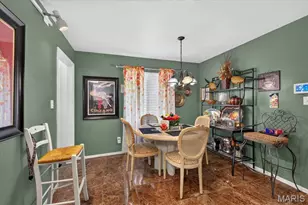 11538 Sandy View Dr, Saint Louis, MO 63146 - Photo 7