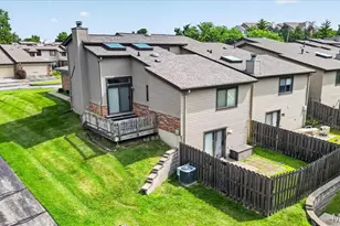 11538 Sandy View Dr, Saint Louis, MO 63146 - Photo 27